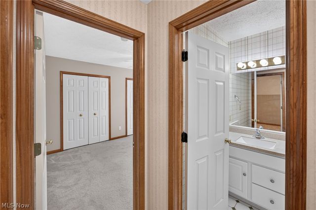 5005 Bar Harbor Lane 5005, Stow, OH 44224