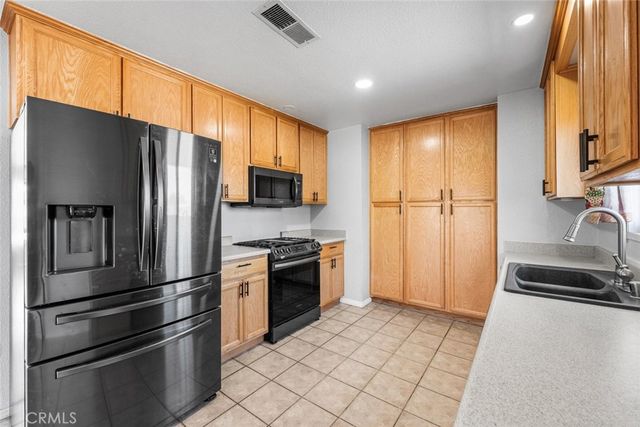 40603 178th Street E, Lake Los Angeles, CA 93535
