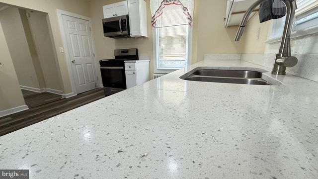 2030 LIBERTY ST, Hamilton Township, NJ 08629