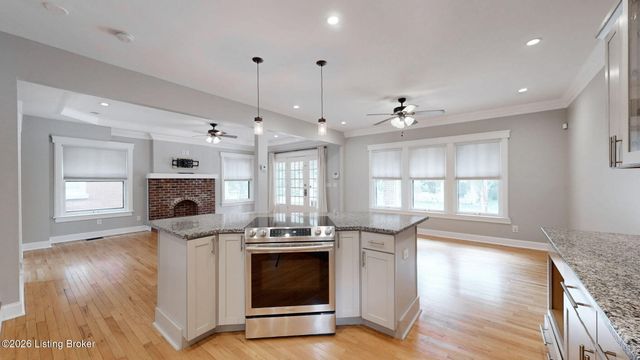1377 S 1st St, Louisville, KY 40208