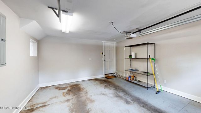 1377 S 1st St, Louisville, KY 40208