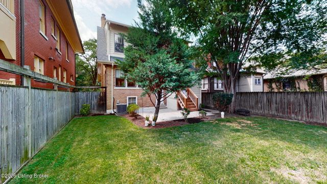 1377 S 1st St, Louisville, KY 40208