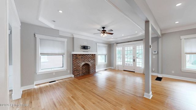 1377 S 1st St, Louisville, KY 40208