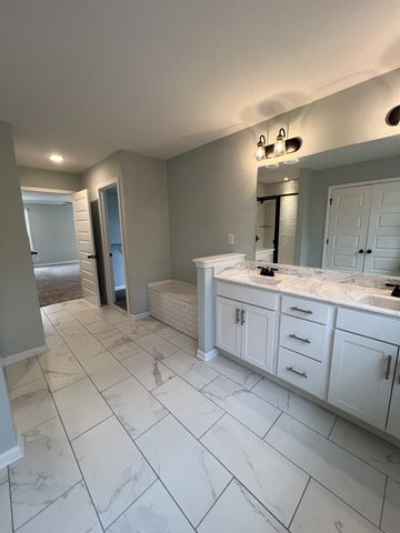 660 Elm St, Clarksville, TN 37040