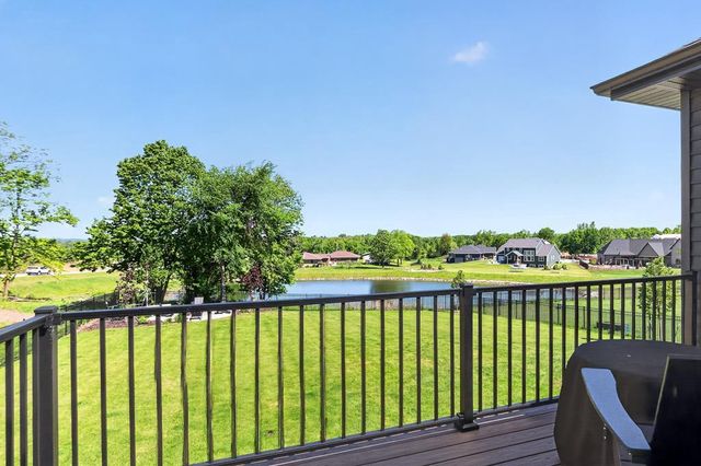 3054 STONE FENCE PLACE, Green Bay, WI 54311