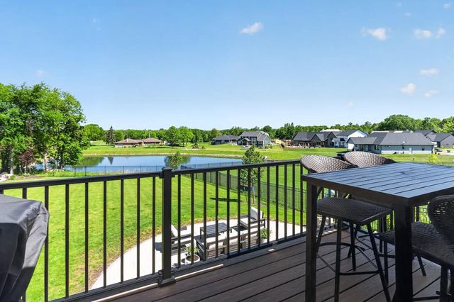 3054 STONE FENCE PLACE, Green Bay, WI 54311