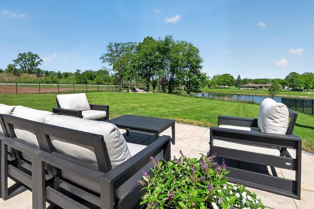 3054 STONE FENCE PLACE, Green Bay, WI 54311