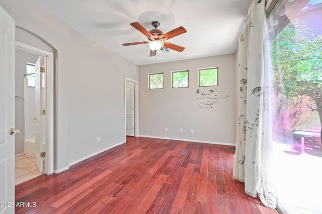 337 W Swan Drive, Chandler, AZ 85286