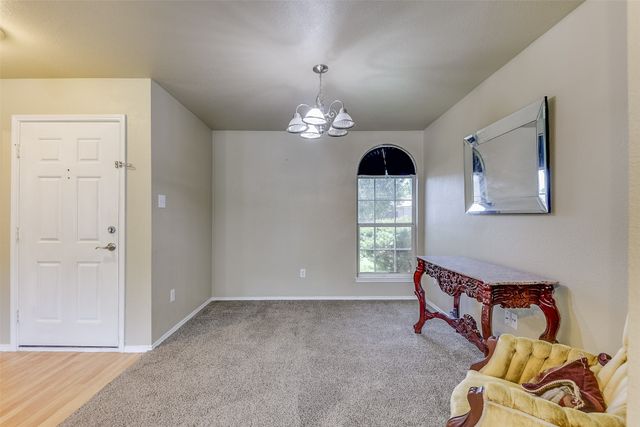 131 Logan Lane, Waxahachie, TX 75165