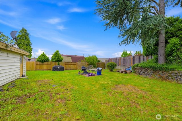 1104 Dibb Street, Bremerton, WA 98310