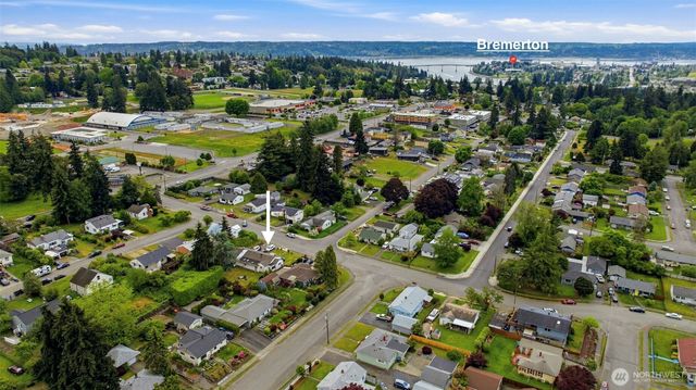 1104 Dibb Street, Bremerton, WA 98310