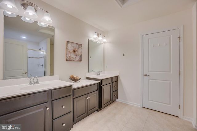 22356 PHILANTHROPIC DR, Ashburn, VA 20148