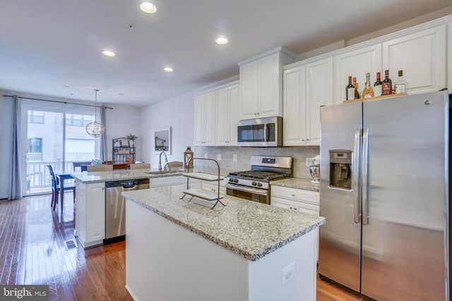 22356 PHILANTHROPIC DR, Ashburn, VA 20148