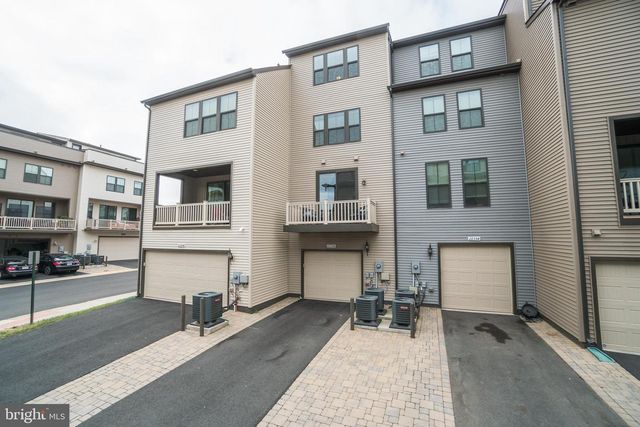 22356 PHILANTHROPIC DR, Ashburn, VA 20148
