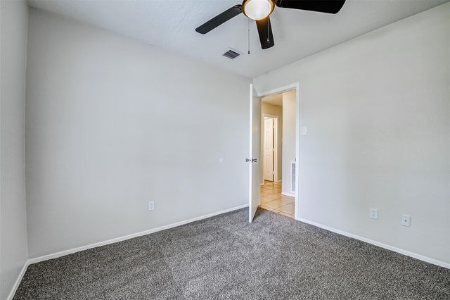 9842 Shell Rock Road, La Porte, TX 77571