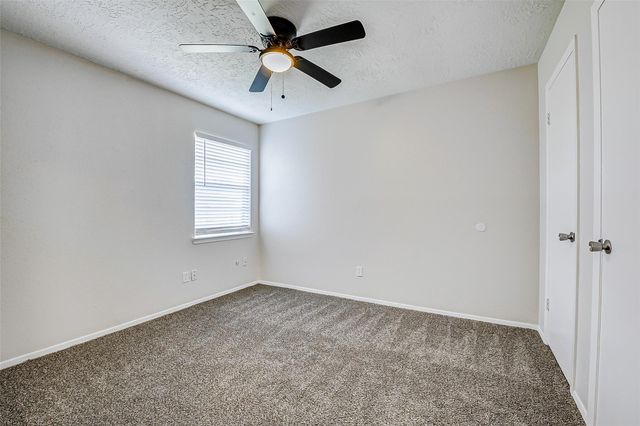 9842 Shell Rock Road, La Porte, TX 77571