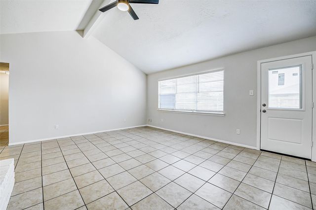 9842 Shell Rock Road, La Porte, TX 77571