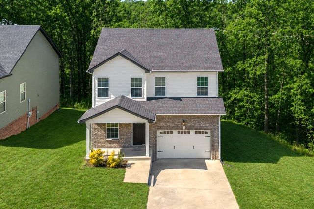 1125 Racker Dr, Clarksville, TN 37043
