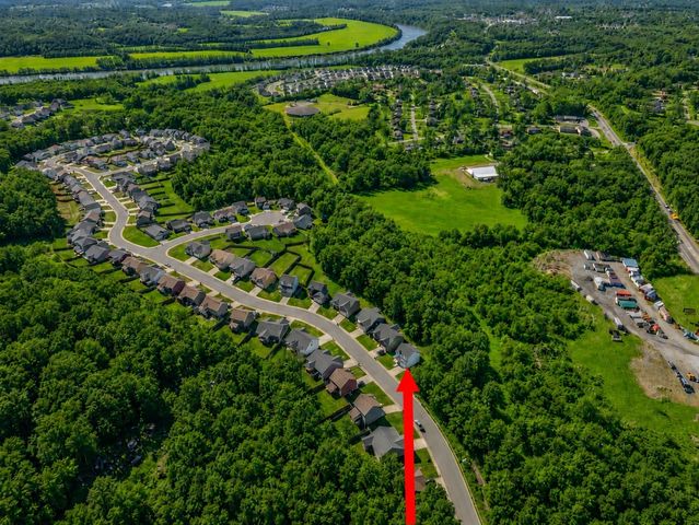 1125 Racker Dr, Clarksville, TN 37043