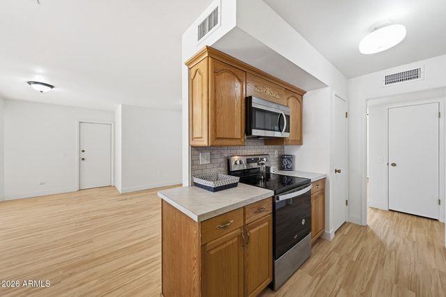 20419 N SKYLARK Drive, Sun City West, AZ 85375