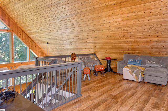 122 Fair Haven Court, Seneca, SC 29672