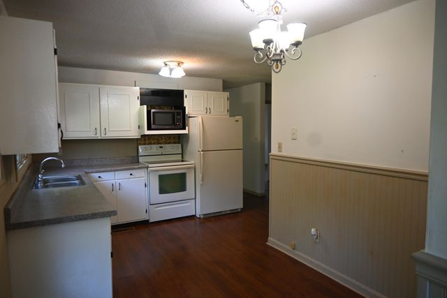 8250 W U.S. Highway 68 Highway 8250, Benton, KY 42025