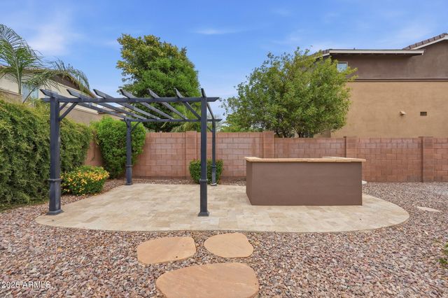 3280 E COCONINO Drive, Gilbert, AZ 85298