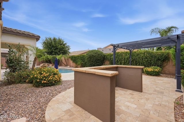 3280 E COCONINO Drive, Gilbert, AZ 85298