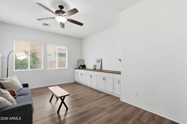 3280 E COCONINO Drive, Gilbert, AZ 85298