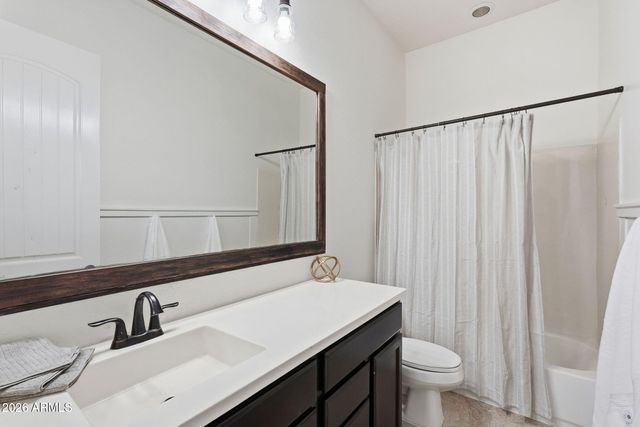 3280 E COCONINO Drive, Gilbert, AZ 85298