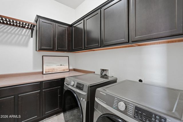 3280 E COCONINO Drive, Gilbert, AZ 85298