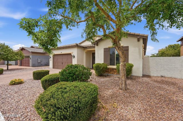 3280 E COCONINO Drive, Gilbert, AZ 85298
