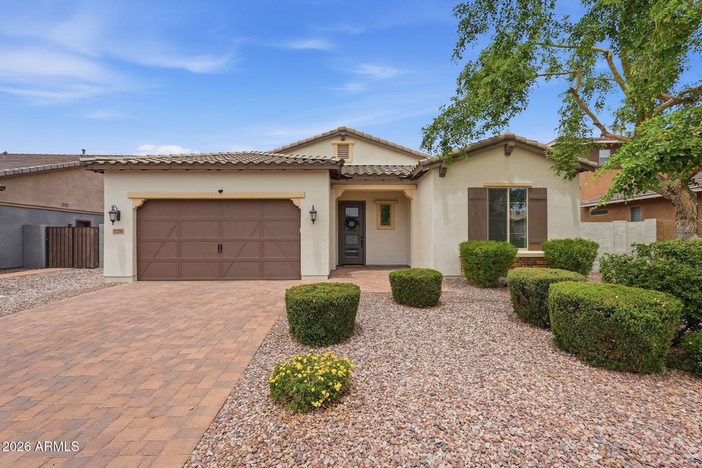 3280 E COCONINO Drive, Gilbert, AZ 85298