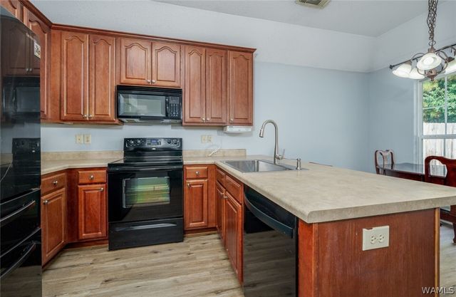 4999 Ross, Northport, AL 35475