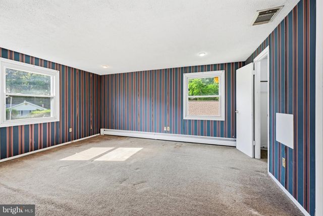 14 POPPY TURN, Willingborough, NJ 08046