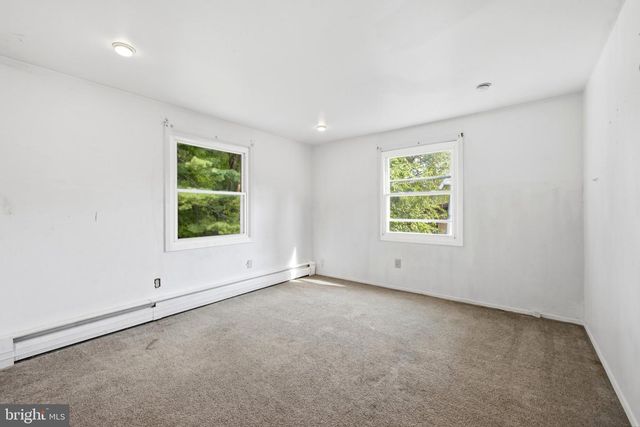 14 POPPY TURN, Willingborough, NJ 08046