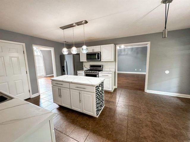 1404 Lauren Drive, Searcy, AR 72143