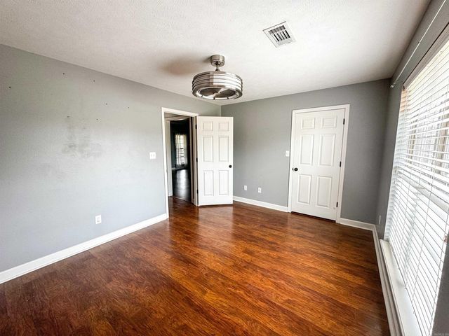 1404 Lauren Drive, Searcy, AR 72143