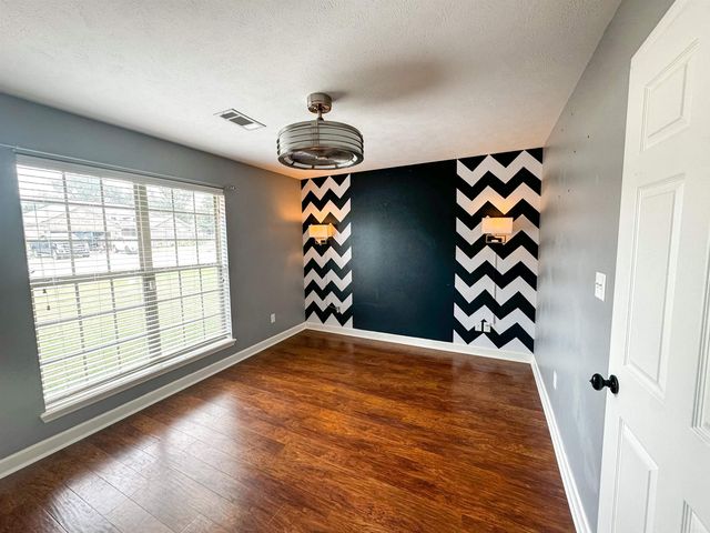 1404 Lauren Drive, Searcy, AR 72143