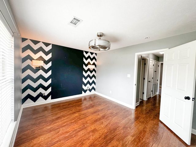 1404 Lauren Drive, Searcy, AR 72143