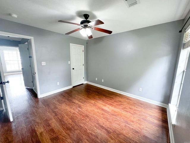 1404 Lauren Drive, Searcy, AR 72143