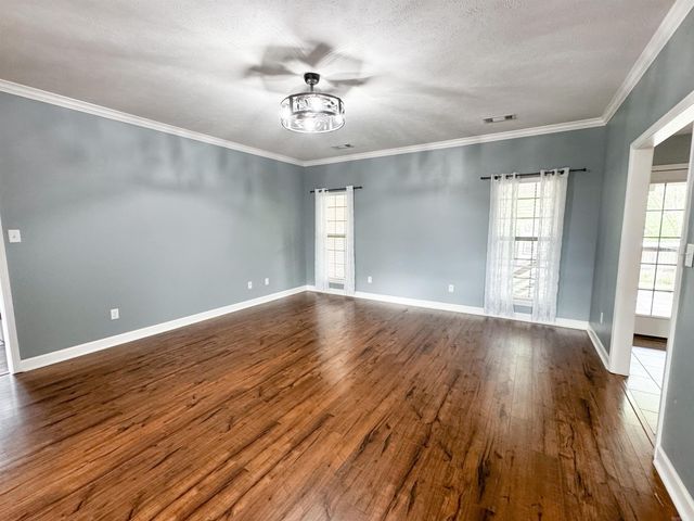 1404 Lauren Drive, Searcy, AR 72143