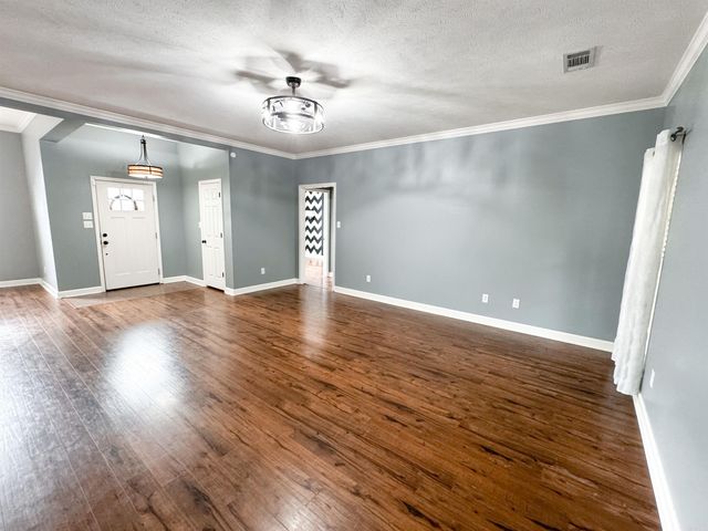 1404 Lauren Drive, Searcy, AR 72143