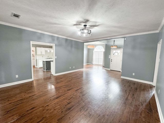 1404 Lauren Drive, Searcy, AR 72143