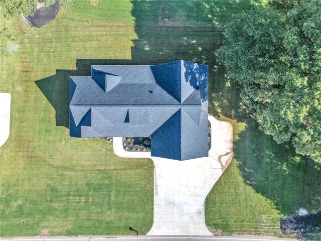 1727 Harris Bridge Road, Anderson, SC 29621