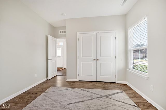 6710 Fox Club Lane, Brownsburg, IN 46112