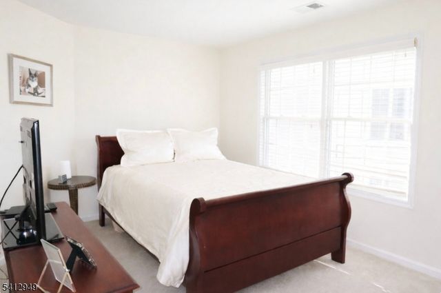 317 Kensington Ln, Livingston Twp., NJ 07039