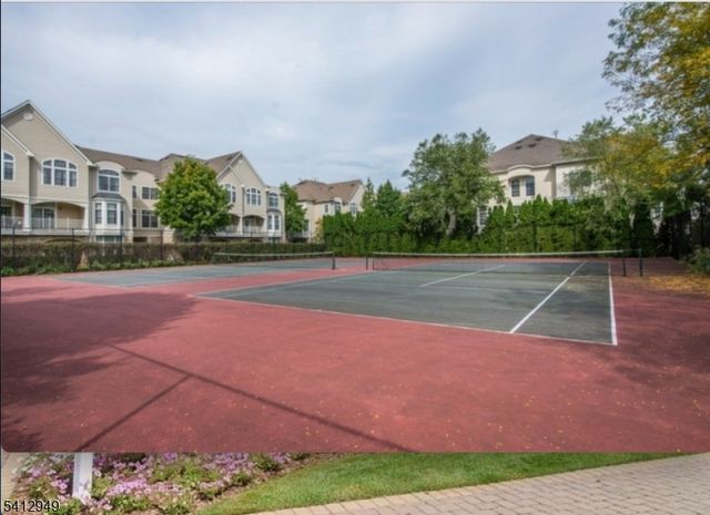 317 Kensington Ln, Livingston Twp., NJ 07039