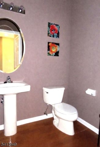 317 Kensington Ln, Livingston Twp., NJ 07039