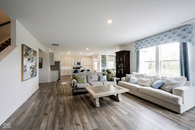 327 Waterford Lane, Westfield, IN 46074